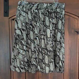 Alfani Black and Cream Snakeskin A-Line Skirt